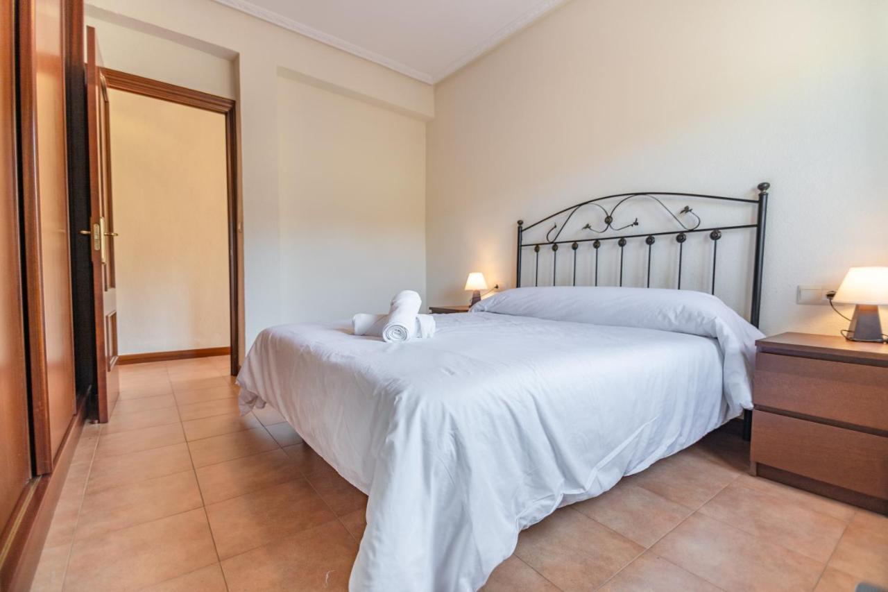 Apartamentos Privados Con Jardin Y Barbacoa Compartida En Laredo Exterior foto