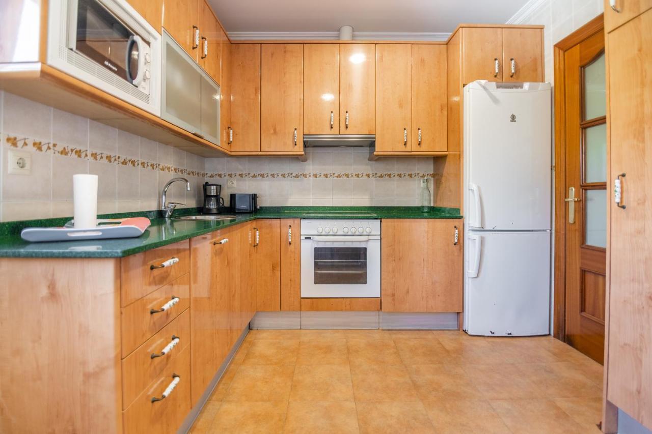 Apartamentos Privados Con Jardin Y Barbacoa Compartida En Laredo Exterior foto